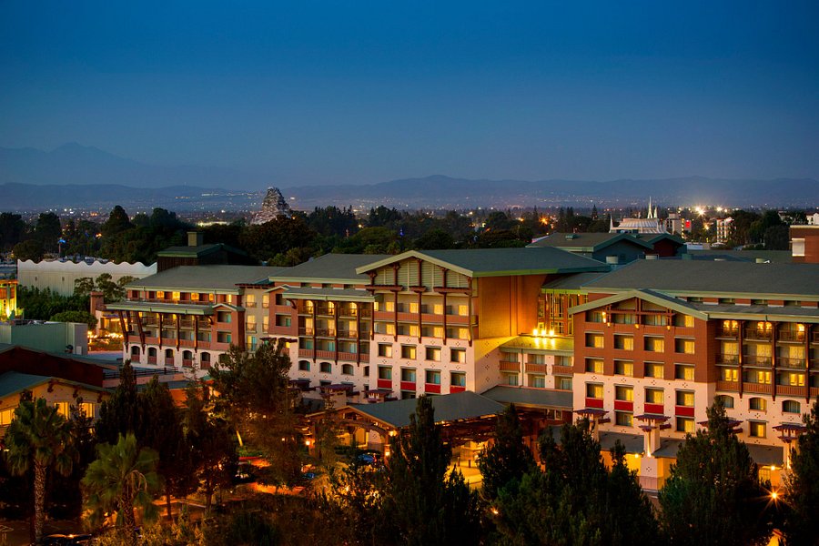 Renting DVC Points for Disneyland vs Disney World